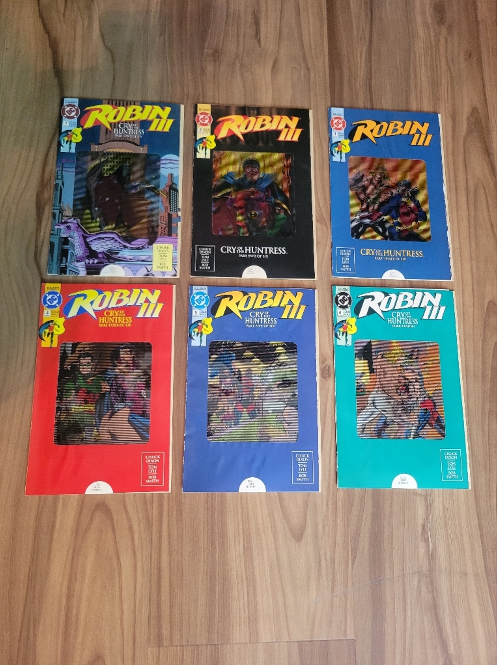 DC Comics Robin III Comic Lot, X6 Comics With Drop Down Tab Feature